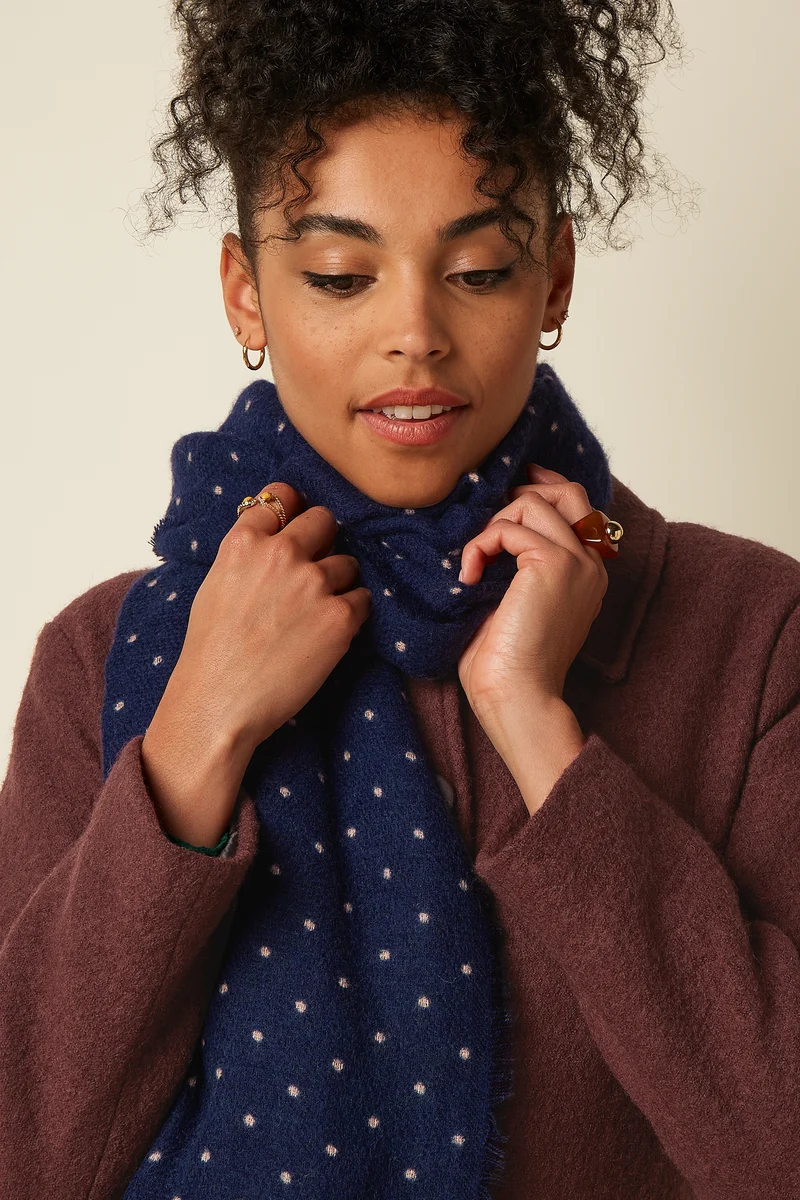 Freckle Scarf