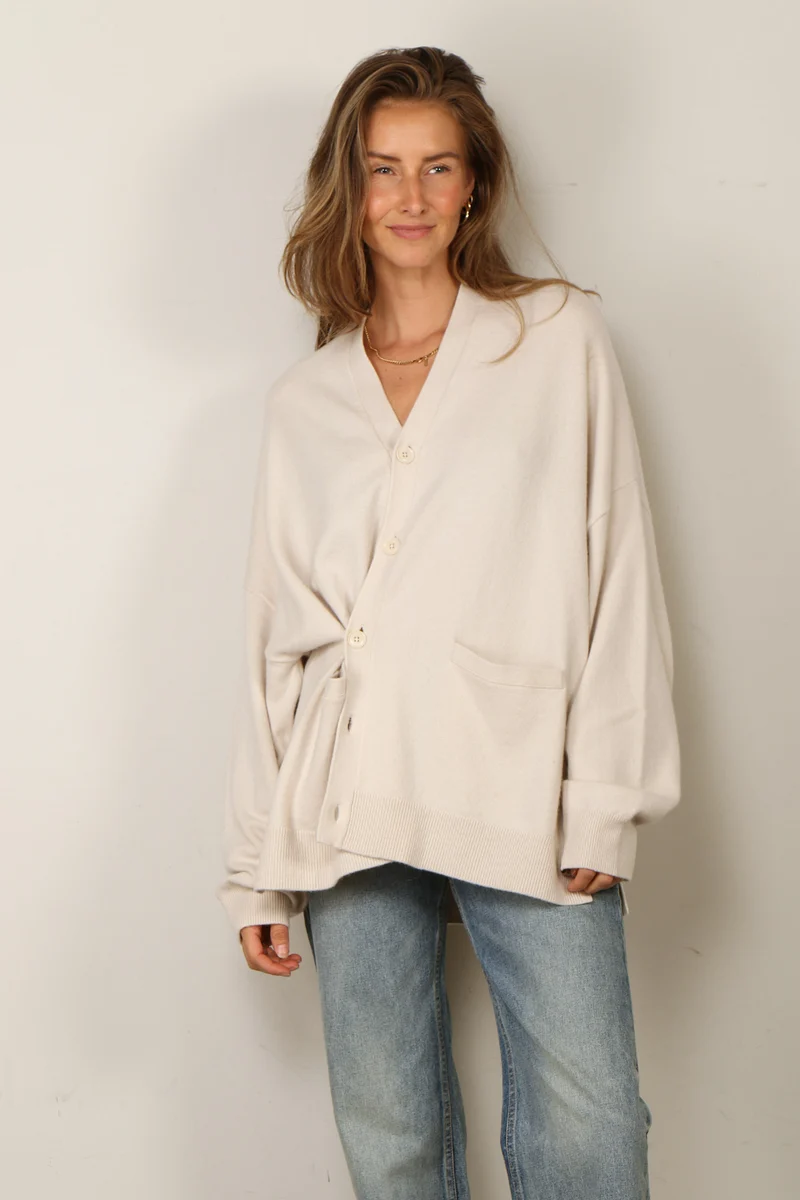 Extreme Cashmere - Vest - 24 Tokio - Chalk