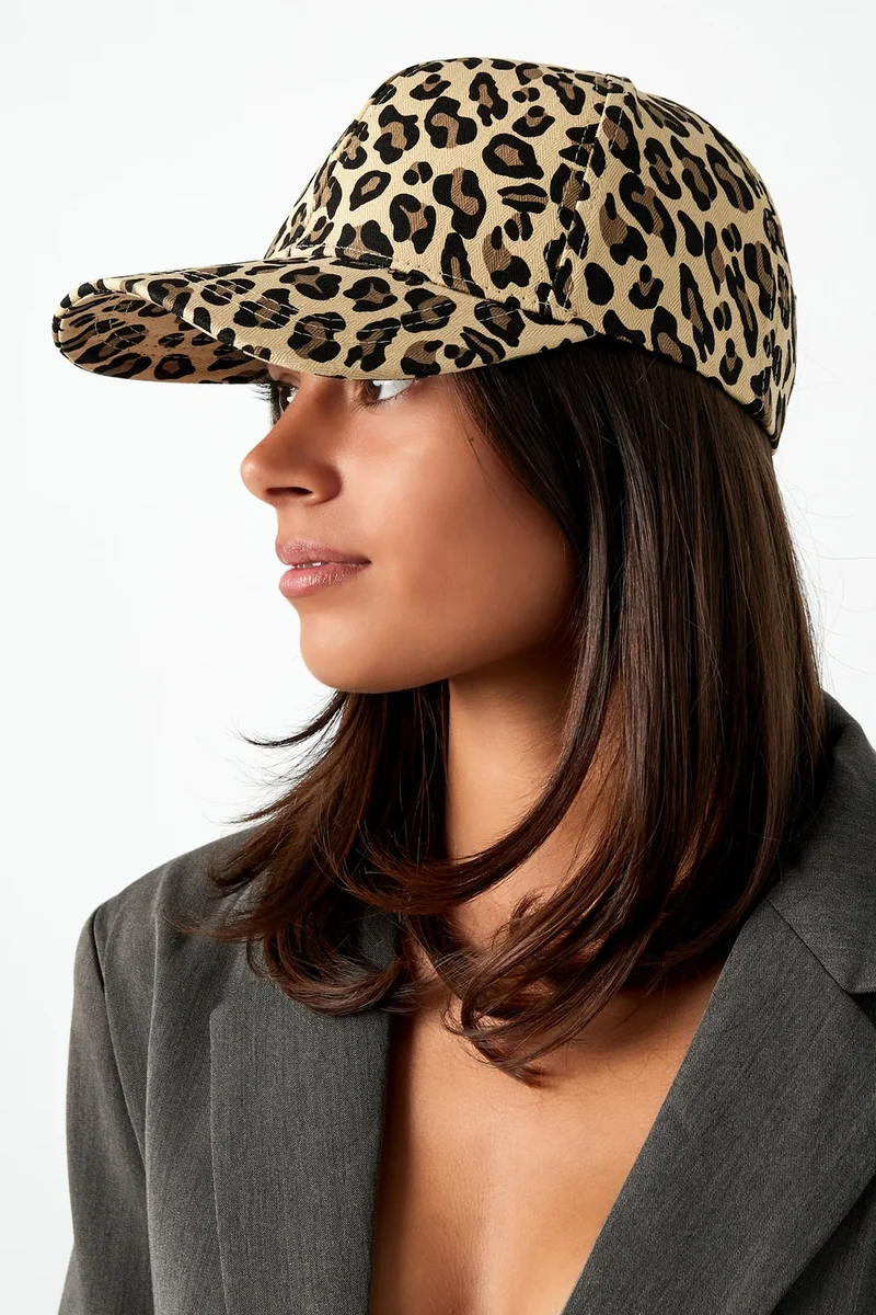 Dames Pet met Panterprint Bruin