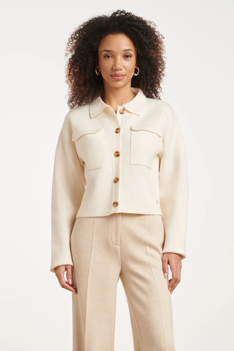 Kort Gebreid Vestjasje Met Opgestikte Zakken | Off White