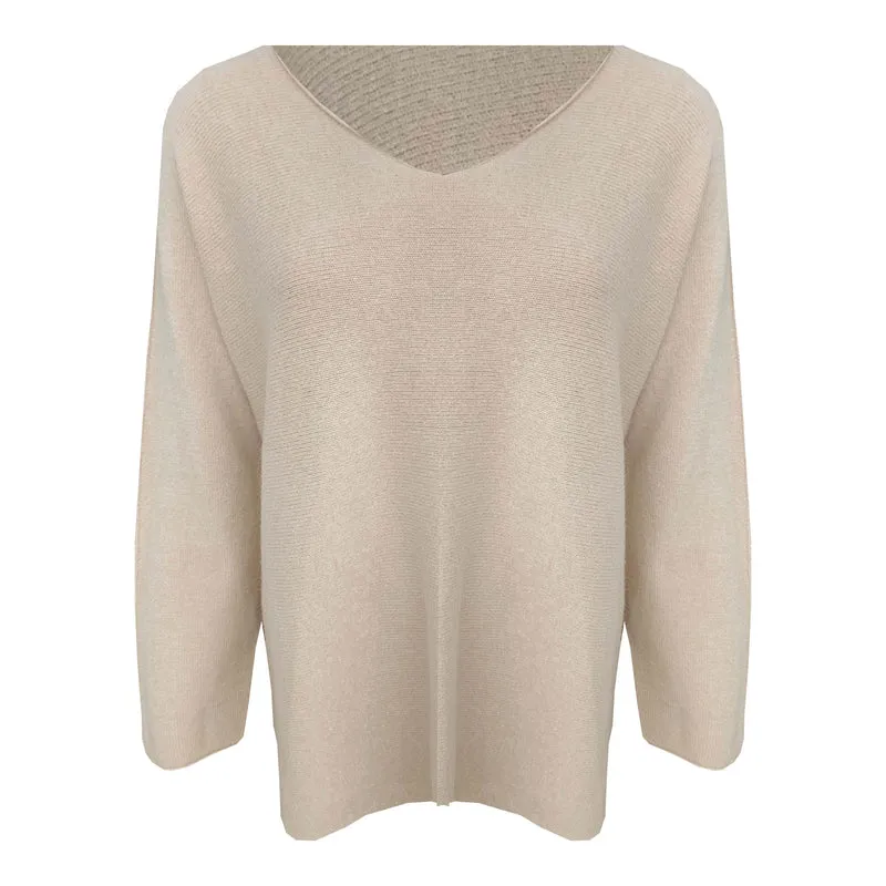 Fijn gebreide trui met V hals basic Beige