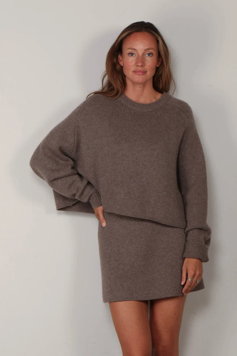 Lisa Yang - Sweater - Karine - Truffle
