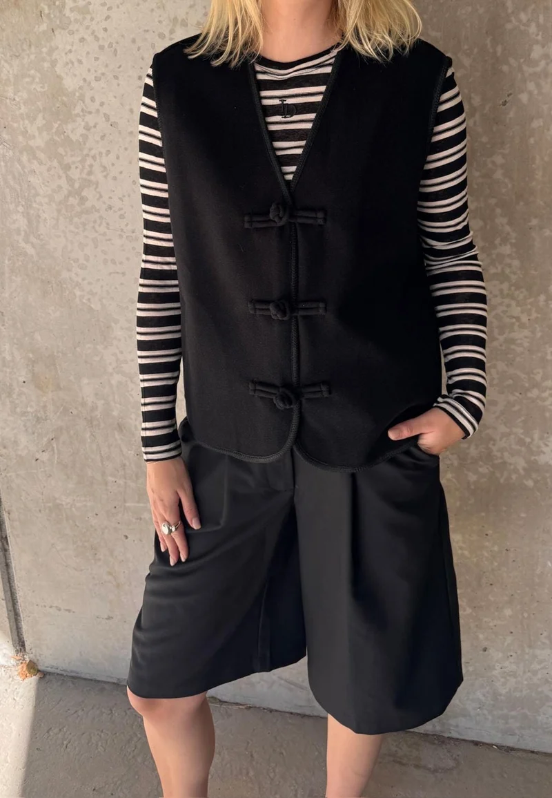 Love & Divine - Love1665 20434 - 000 - Black