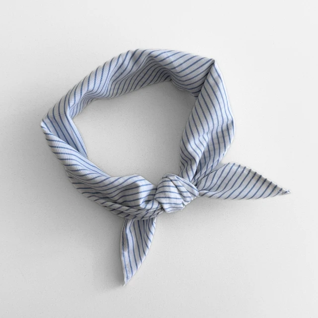 Sjaal wit met blauwe streep voor baby en kids