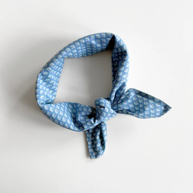 Blauwe print sjaal voor baby en kids