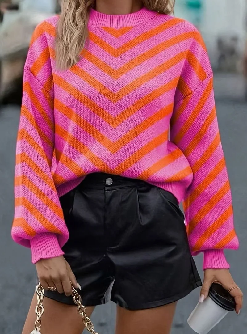 Women's Loose-Fitting Knitted Sweater with Chevron Pattern