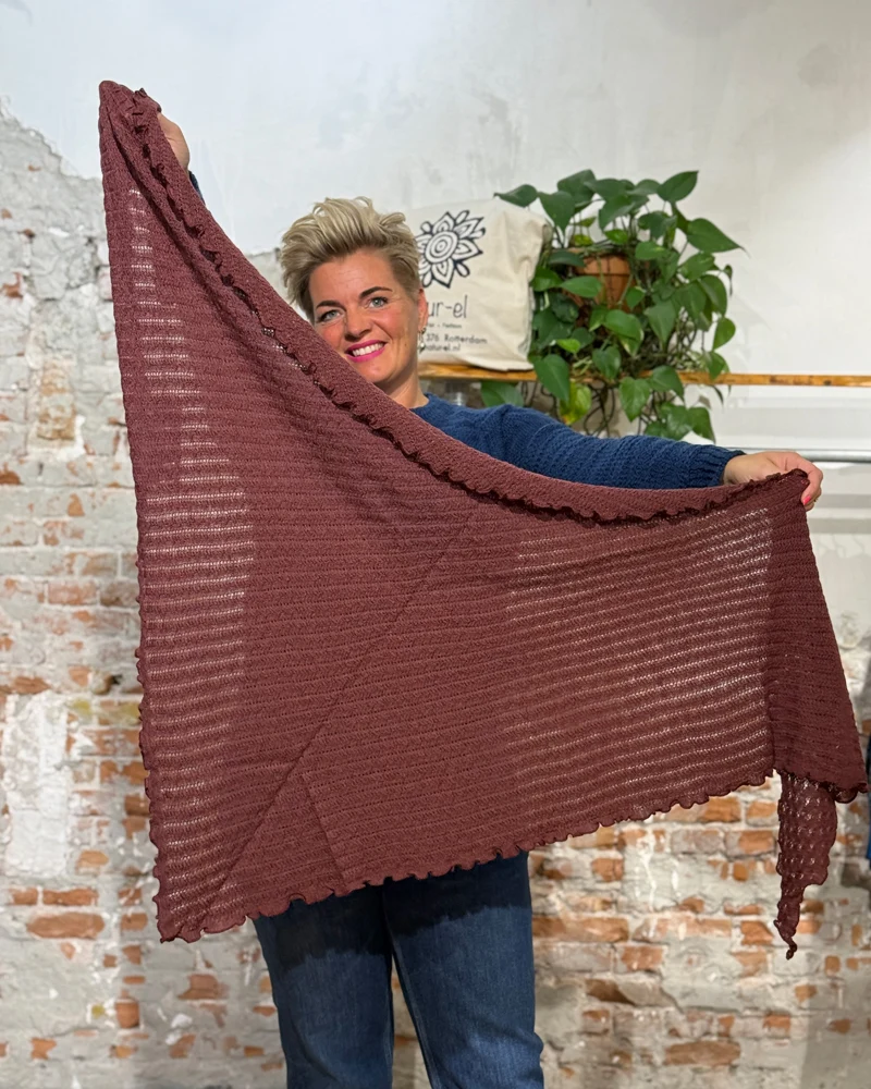 MADNESS wollen AJOUR SJAAL stola pure merino wol ROOD
