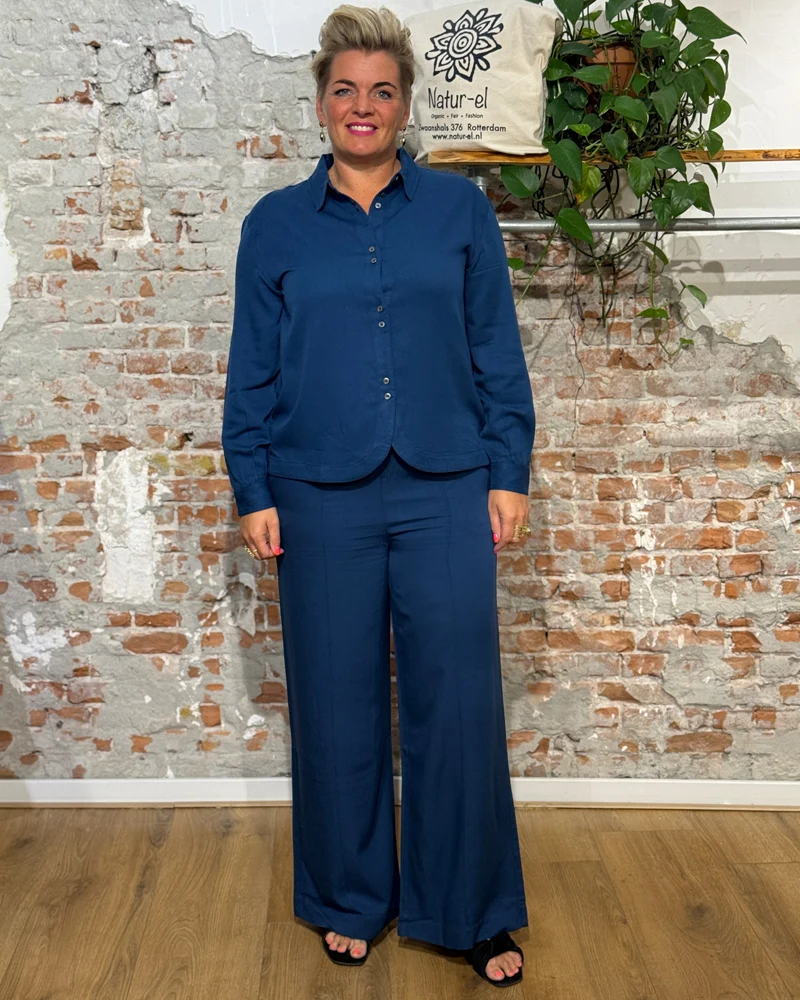 MADNESS broek met biezen HILKE BLUE van ecovero en wol