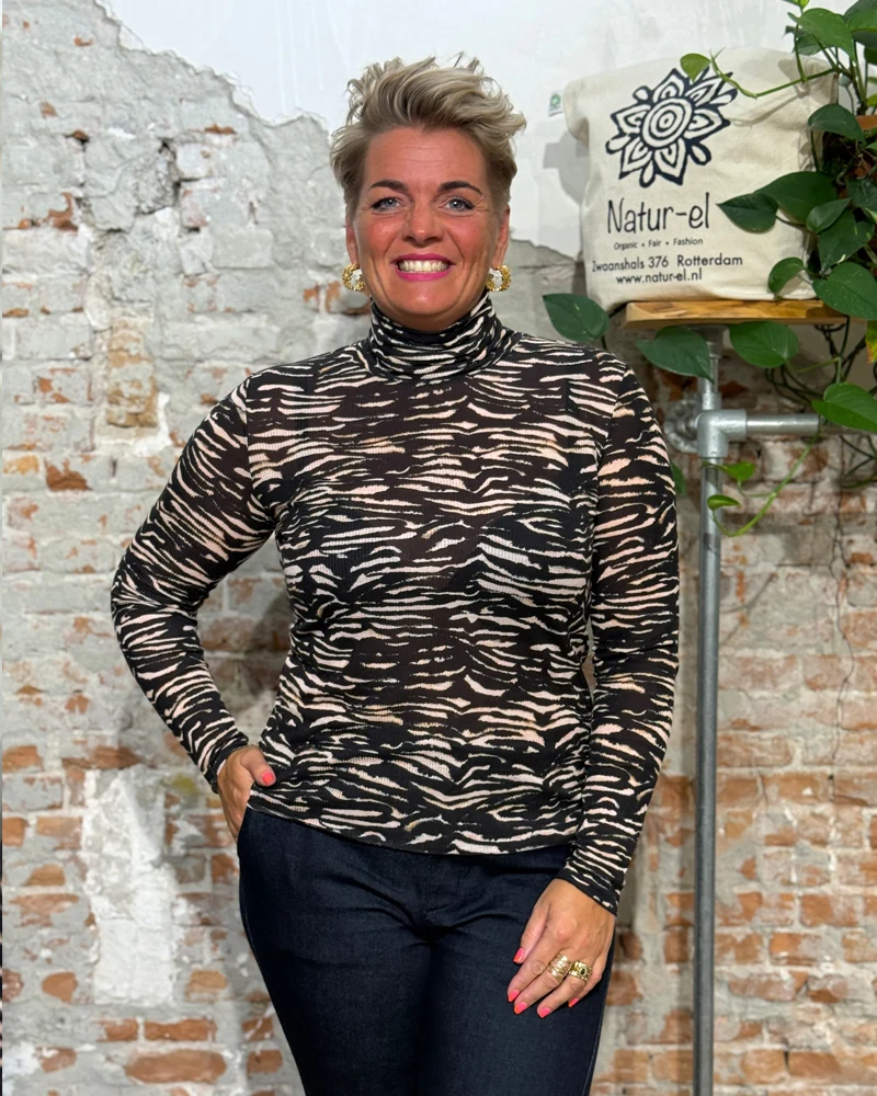 LANIUS rib coltrui met print FIENE ANIMAL van tencel