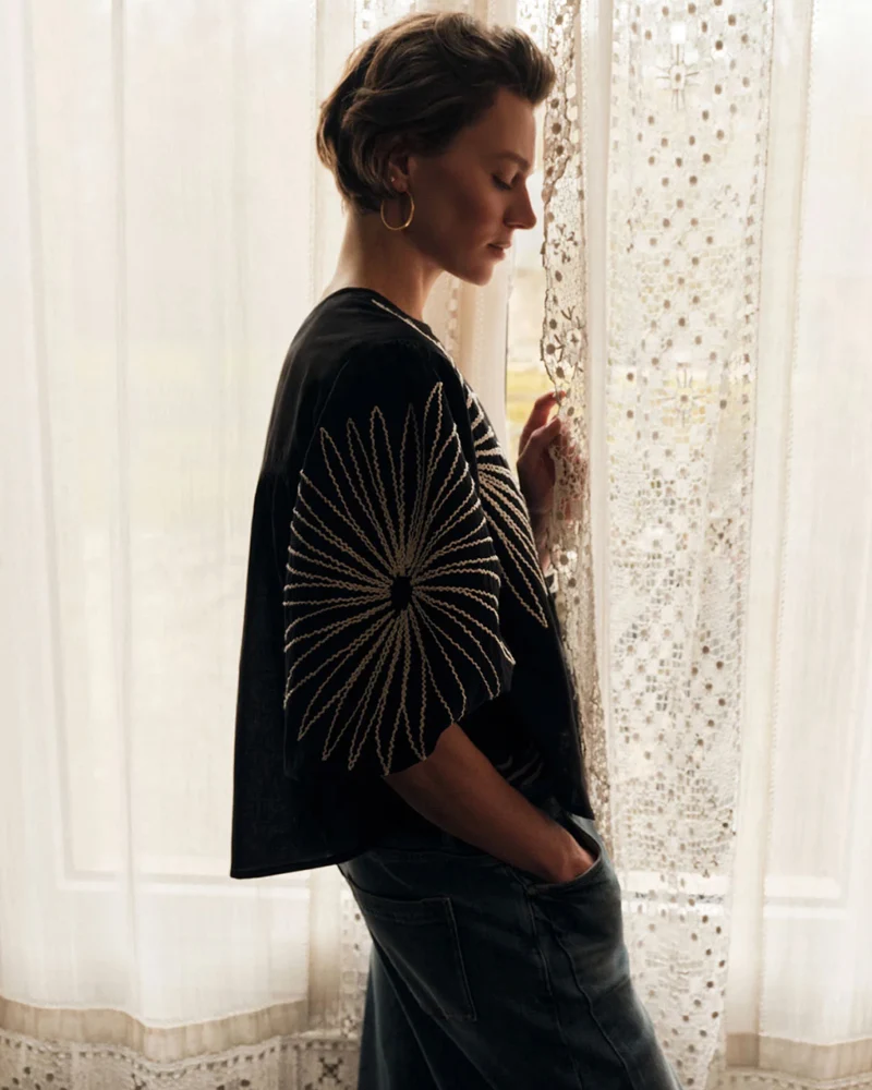 LANIUS blouse FLOWER BLACK met borduursel biologisch katoen