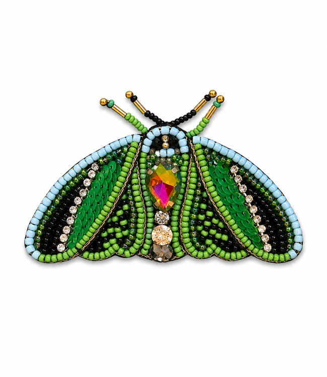 FAIRTRADE broche MOT GROEN met pailetten en kralen