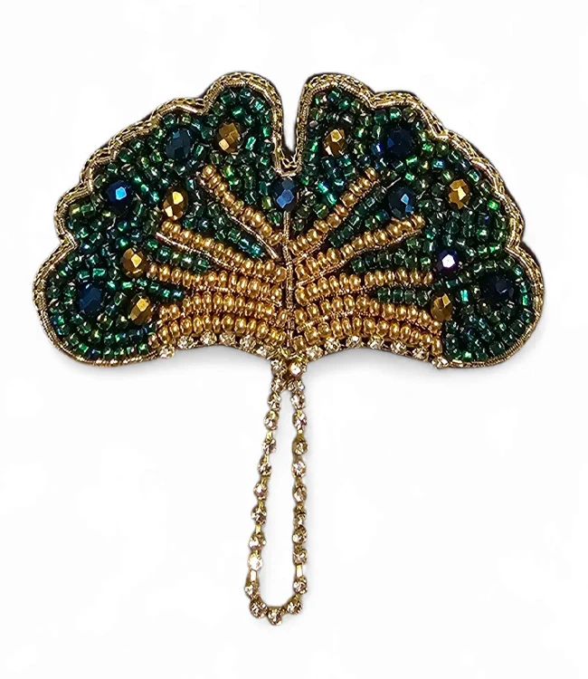FAIRTRADE broche GINKO met pailetten en kralen