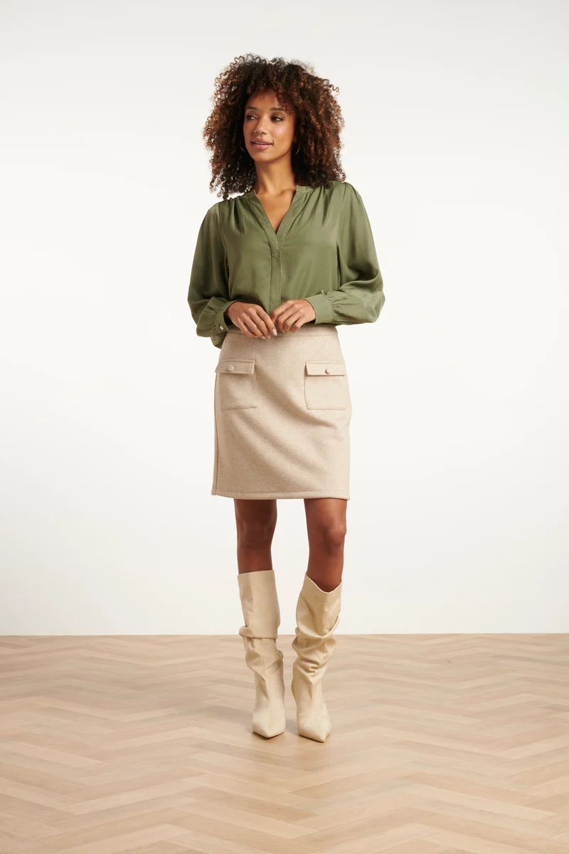 25615 Damesgetailleerde Rok Zand | Sand
