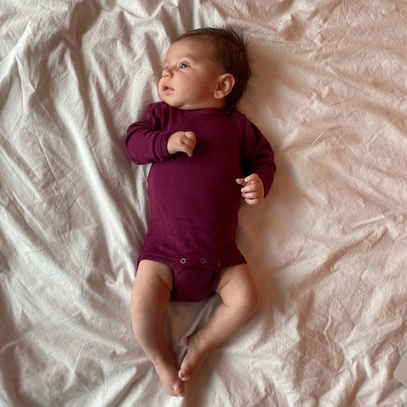ENGEL baby romper wol zijde met LANGE MOUW effen ORCHIDEE