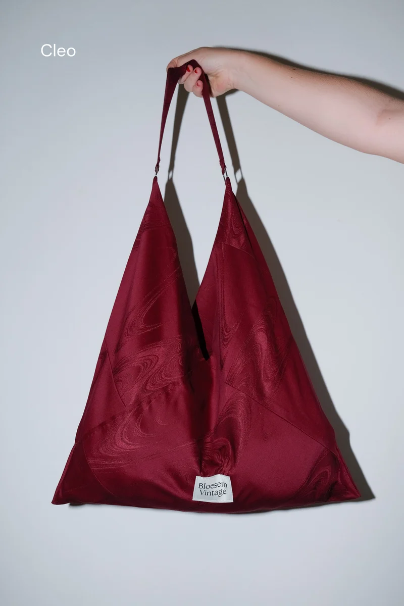 The reworked kimono bag