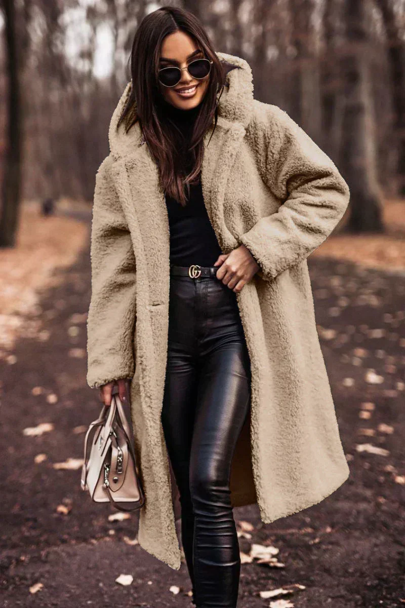 Tina - Lange oversized teddyjas met capuchon voor dames