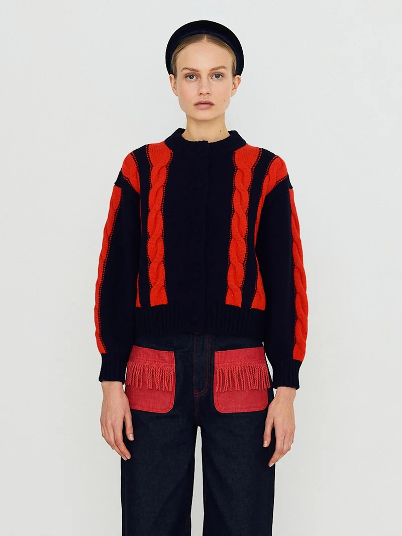 Vest met rood detail
