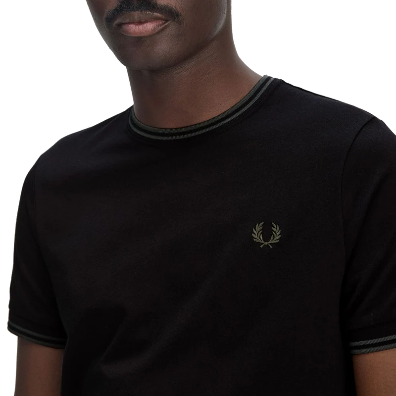 Twin Tipped T-shirt Blk/crt Grn