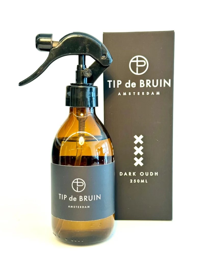 TIP DE BRUIN INTERIEUR ROOMSPRAY DARK OUDH N.v.t.