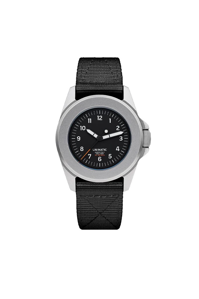 UNIMATIC HORLOGE Unimatic UT4 40mm Case Sapphire 30atm ZWART