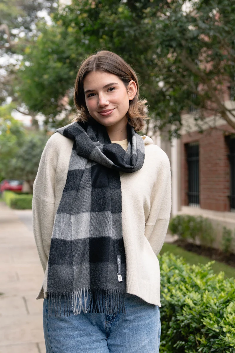GREY PLAID SCARF - 100% BABY ALPACA