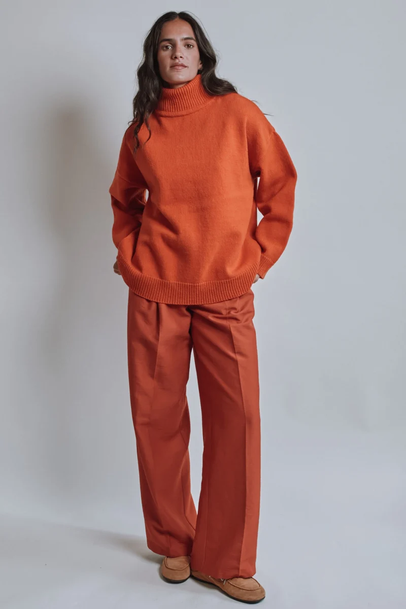 MICHELLE Lightweight Turtleneck Sweater in Merino Wool - Burnt Orange