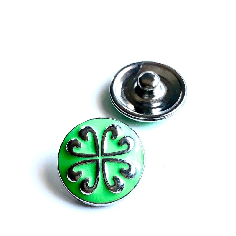 Metal Hairpin click / chunk button 071
