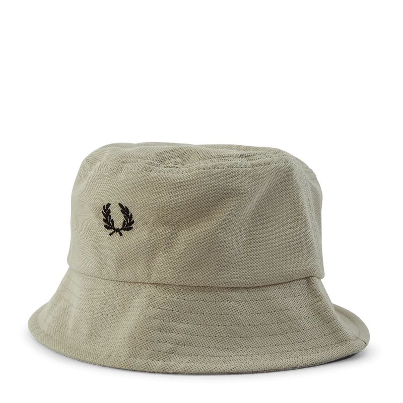 Fred Perry Pique Bucket Hat P04 Light Oyster