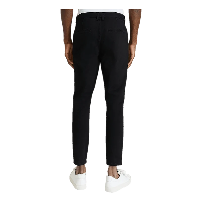 Studio Total Skinny Cropped Chino