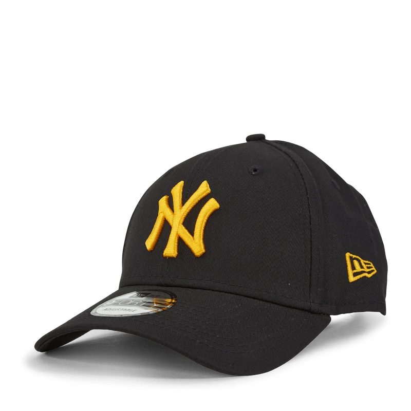 League Essential 9forty Neyya