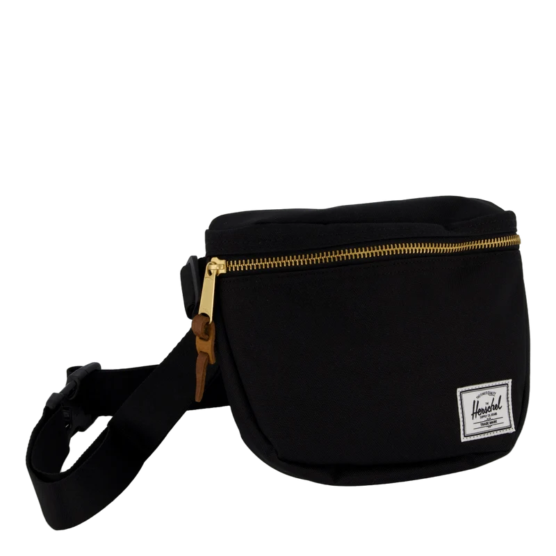 Settlement Hip Pack