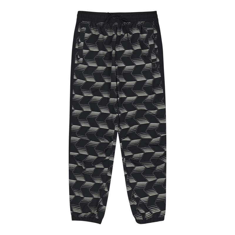 Fred Perry Chevron Shell Pant 102