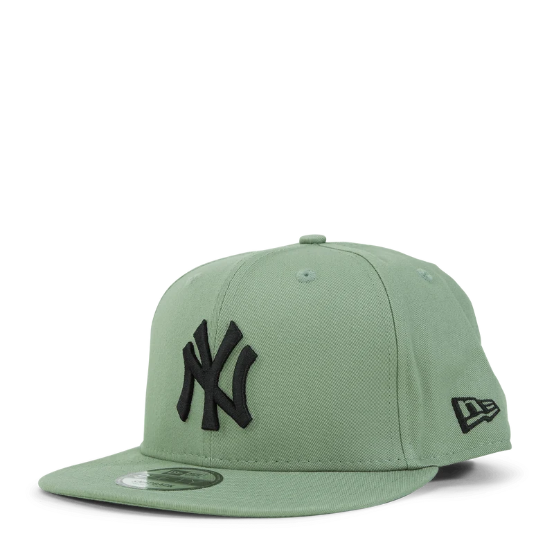 League Essential 9fifty Neyya
